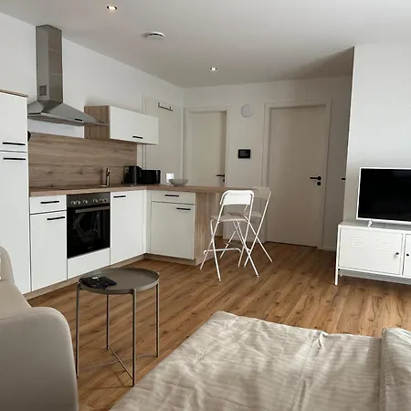 Διαμέρισμα Ruhige, Moderne 1-zimmer-wohnung - Meerrettichnest